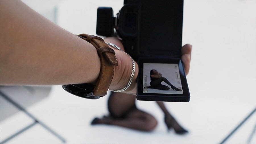 sesión de fotos, tras cámaras por Alejandro Cajas en AC STUDIO